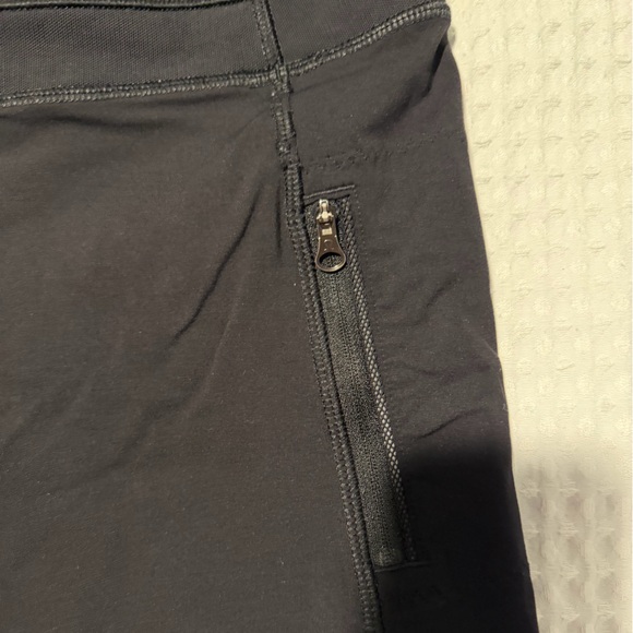 Lululemon Athletica Inspire Tight II (Mesh) Black Leggings - Picture 3 of 6